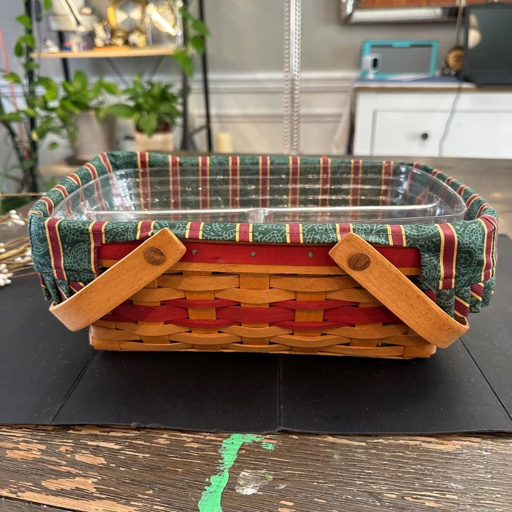 Vintage Longaberger 1996 Holiday‎ Cheer Basket With Handles and 2 Plastic Liners